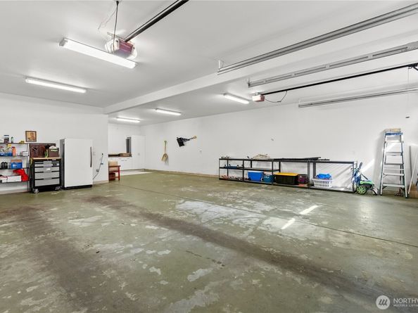 3585 Sulphur Springs Lane NW, Bremerton WA 98310