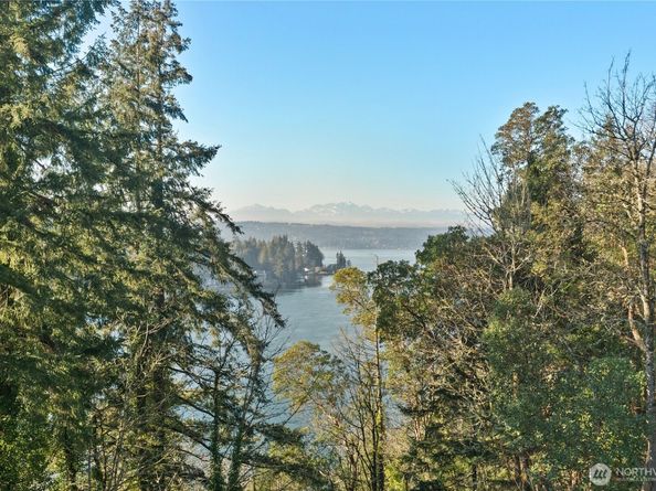 3585 Sulphur Springs Lane NW, Bremerton WA 98310