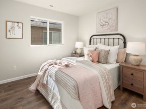12611 37th Place NE, Lake Stevens WA 98258