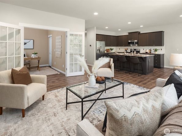 12611 37th Place NE, Lake Stevens WA 98258