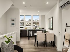 2217 25th Avenue S, Seattle WA 98144