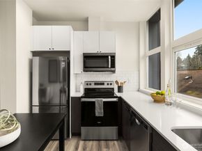 2217 25th Avenue S, Seattle WA 98144