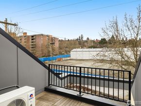 2217 25th Avenue S, Seattle WA 98144