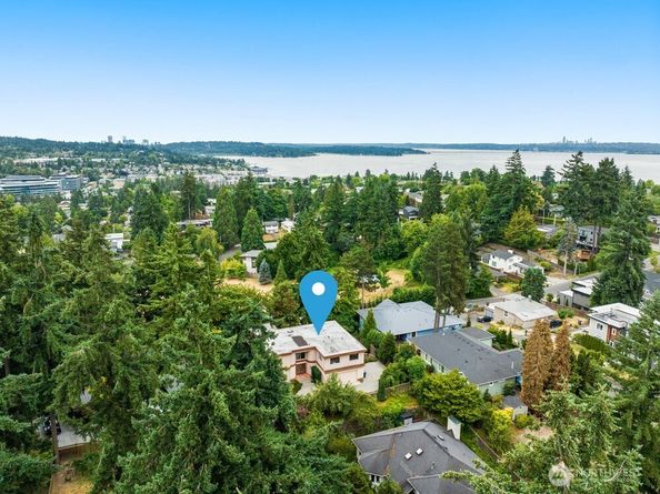 1409 4th Street, Kirkland WA 98033