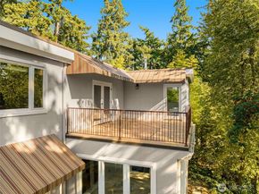 1409 4th Street, Kirkland WA 98033