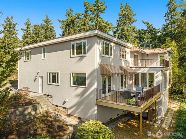 1409 4th Street, Kirkland WA 98033