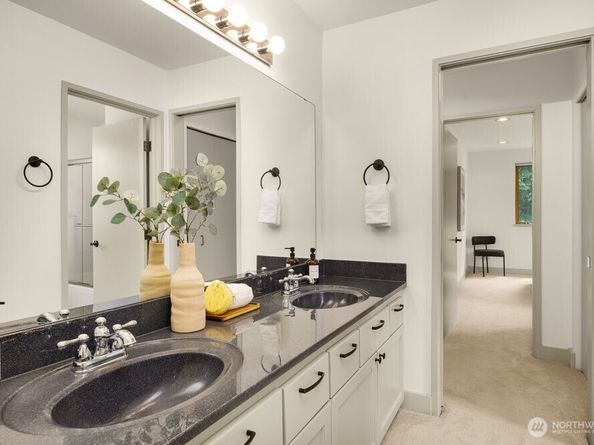 1409 4th Street, Kirkland WA 98033