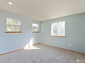 6615 NE Maple Street, Suquamish WA 98392
