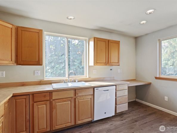 6615 NE Maple Street, Suquamish WA 98392