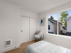 915 N 98th Street B, Seattle WA 98103