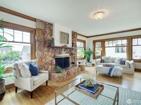 2663 37th Avenue SW, Seattle WA 98126