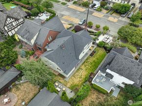 2663 37th Avenue SW, Seattle WA 98126