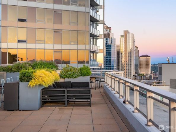 2033 2nd Avenue 1111, Seattle WA 98121