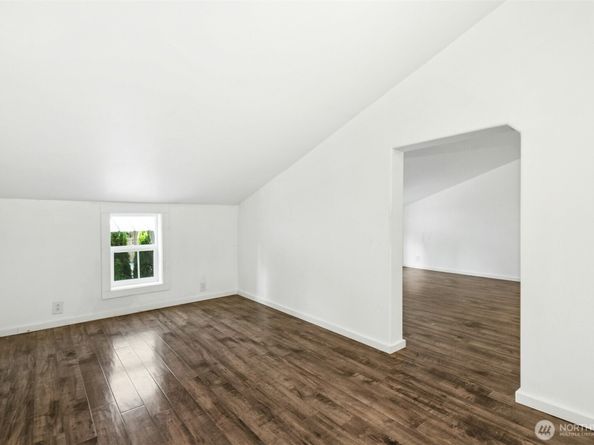 22627 Echo Lake Road, Snohomish WA 98296