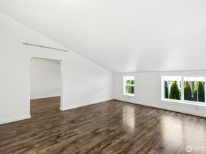 22627 Echo Lake Road, Snohomish WA 98296