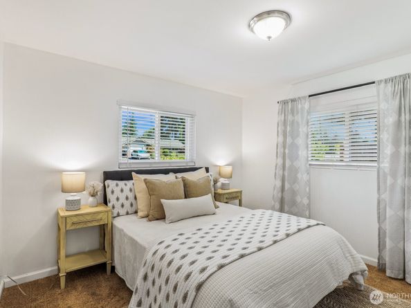 3923 NE 22nd Place, Renton WA 98056