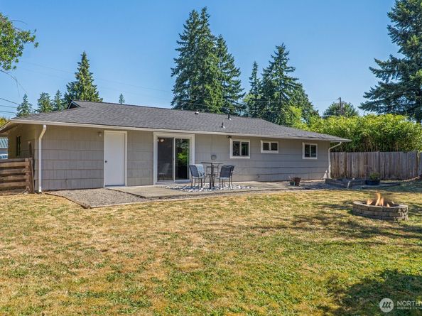 3923 NE 22nd Place, Renton WA 98056