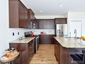 16271 SE 181 Street, Renton WA 98058
