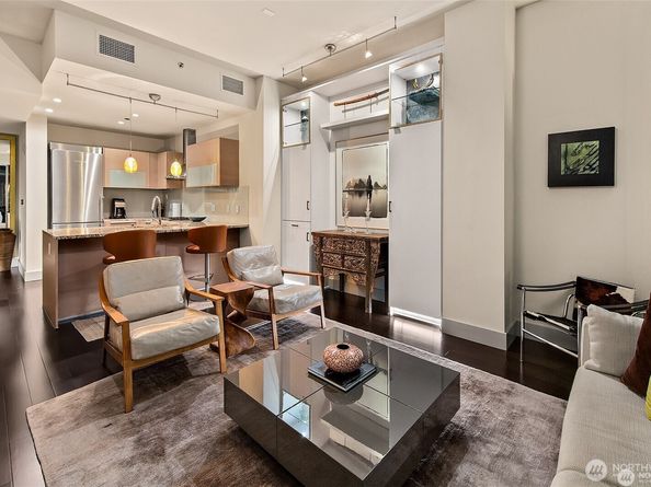 737 Olive Way 3606, Seattle WA 98101