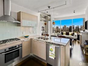 737 Olive Way 3606, Seattle WA 98101