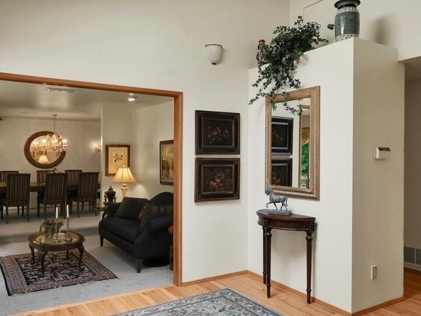 25115 SE 133rd Way, Issaquah WA 98027