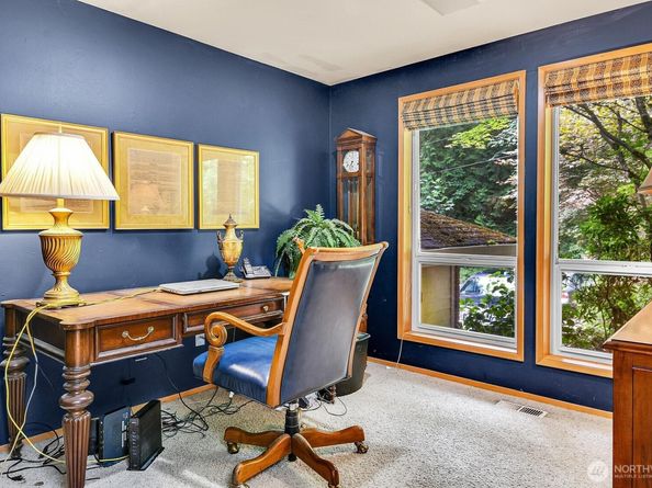 25115 SE 133rd Way, Issaquah WA 98027