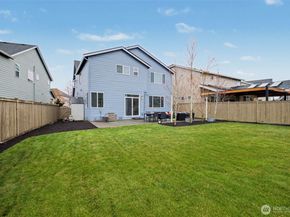 34117 SE Ash Street, Snoqualmie WA 98065