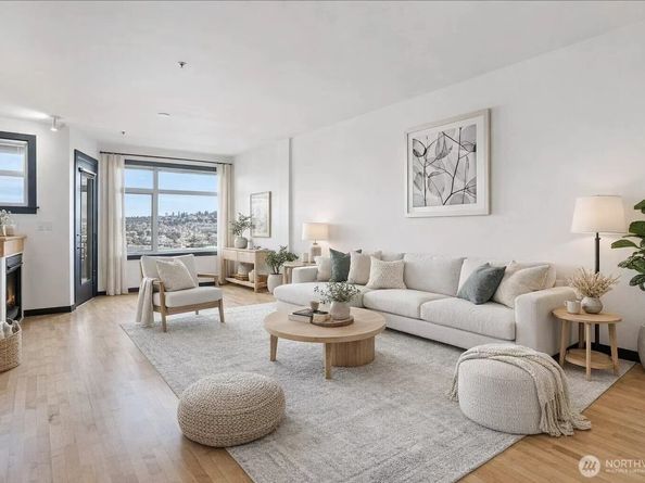 655 Crockett Street B207, Seattle WA 98109