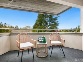 1115 4th Avenue S 3C, Edmonds WA 98020