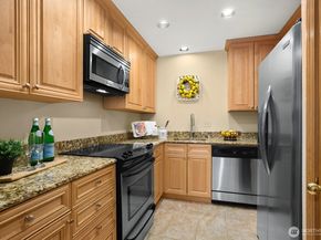 1115 4th Avenue S 3C, Edmonds WA 98020