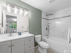 13324 NE 138th Pl, Kirkland WA 98034