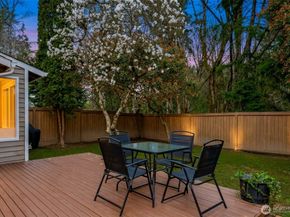 13324 NE 138th Pl, Kirkland WA 98034