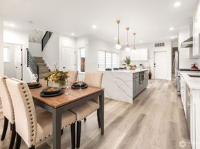 11870 SE 5th Street, Bellevue WA 98005
