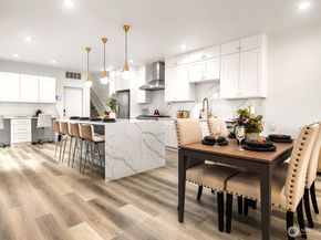 11870 SE 5th Street, Bellevue WA 98005