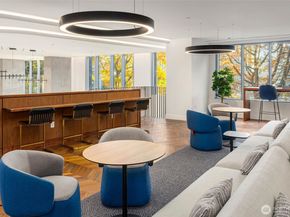 800 Columbia Street 1807, Seattle WA 98104