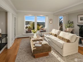 2307 Broadway E, Seattle WA 98102