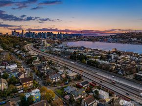 2307 Broadway E, Seattle WA 98102