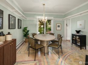 2307 Broadway E, Seattle WA 98102