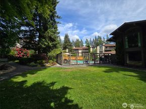1524 NE 140th Street D2, Seattle WA 98125