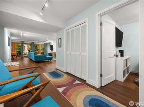 1524 NE 140th Street D2, Seattle WA 98125