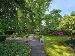 1524 NE 140th Street D2, Seattle WA 98125