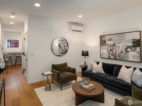 9553 Ashworth Avenue N B, Seattle WA 98103