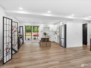 23018 35th Avenue W, Brier WA 98036