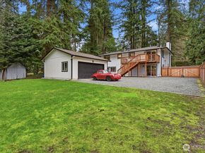 23018 35th Avenue W, Brier WA 98036
