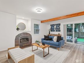 24320 SE 42nd Street, Sammamish WA 98029