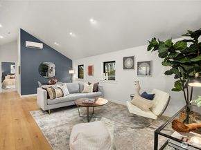 9661 NE Pine Street, Bainbridge Island WA 98110