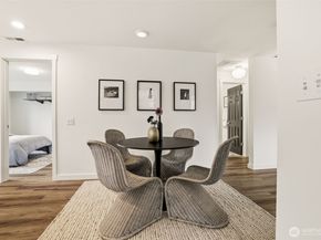 5416 30th Avenue SW, Seattle WA 98126