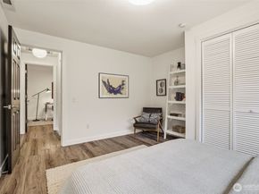 5416 30th Avenue SW, Seattle WA 98126