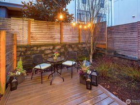 3827 23rd Avenue W C, Seattle WA 98199