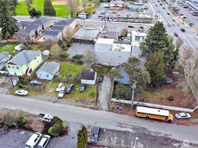 13502 Ambaum Boulevard SW, Burien WA 98146